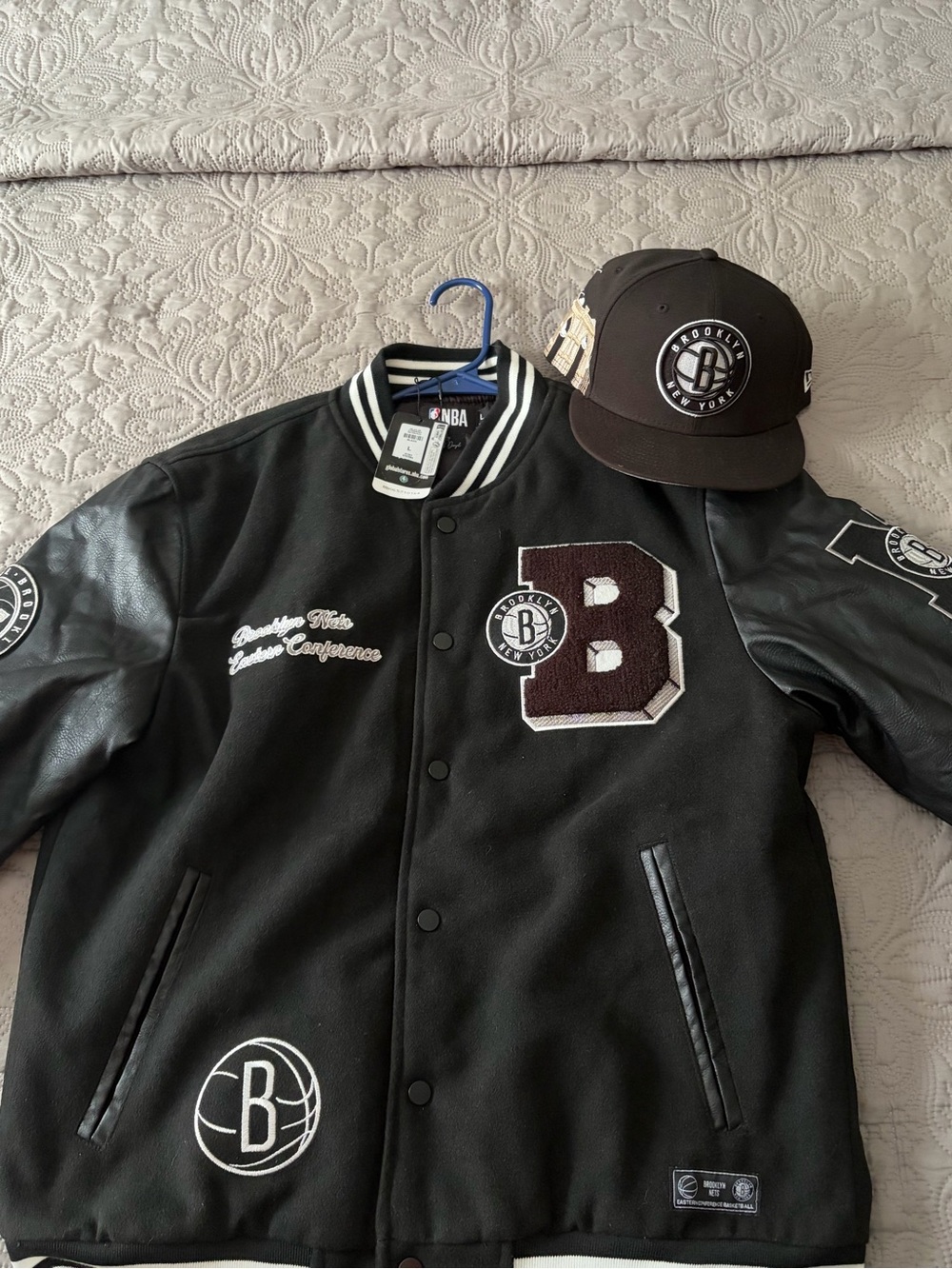 NBA Brooklyn Nets Black Varsity Jacket Men's Size L